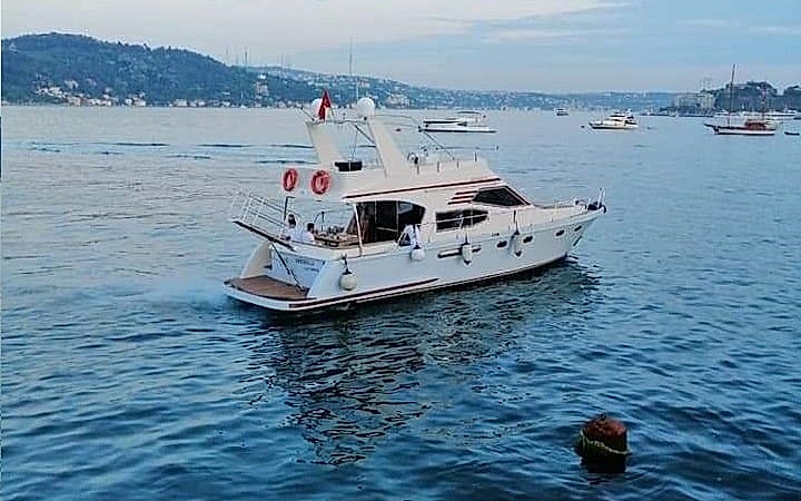 488bf035-c052-41d4-971b-6aab1f7ce932 (1) Yat Kiralama